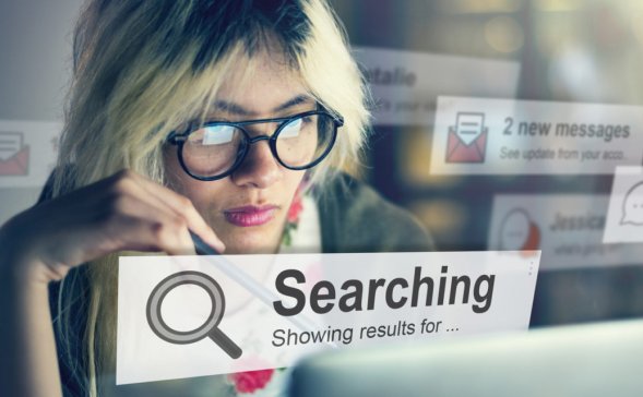 Everything1.4.1.1026中文自适应安装版-最快的文件搜索工具